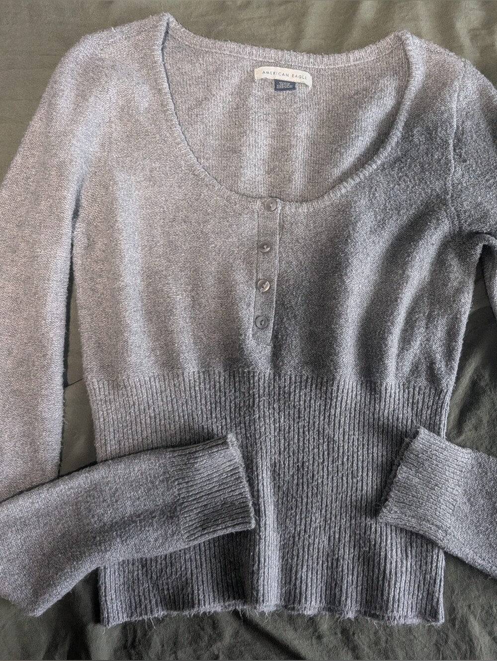 American Eagle Women's Size M Ribbed Knit Button Crop Sweater Y2K
